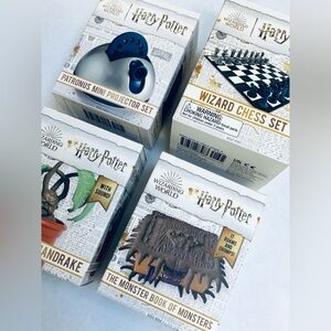 Harry Potter set of 4 Mandrake Wizard Chess Monster Book of Monsters Patronus